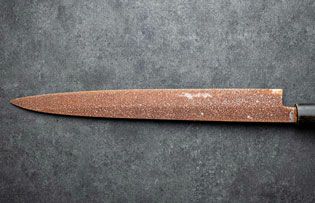 刺身包丁のサビ落とし